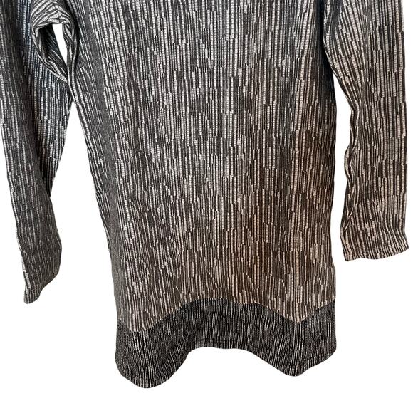 Papillon NEW Textured Liner Print Sweater Dress Grey Size Large - Picture 4 of 15